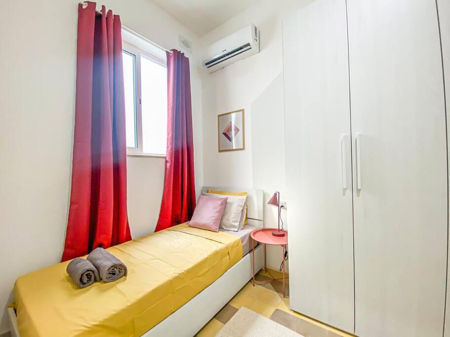 Moonstone Manor 3- Sliema Strand, Gzira Apartment Exterior photo